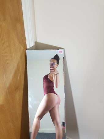 Vantoee Nahé Úniky OnlyFans Fotka 9
