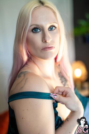 Vatra Nahé Úniky OnlyFans Fotka 17