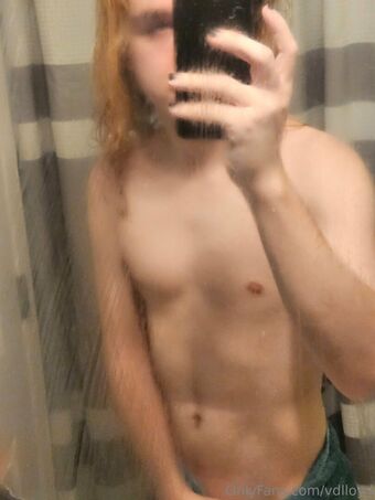 vdlloyd Nahé Úniky OnlyFans Fotka 5