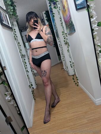 vicwingly Nahé Úniky OnlyFans Fotka 8