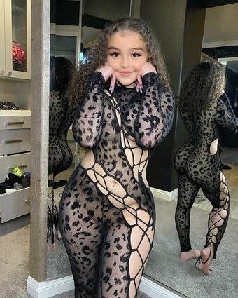 violet2valid Nahé Úniky OnlyFans Fotka 12