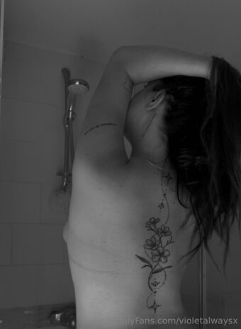 violetalwaysx Nahé Úniky OnlyFans Fotka 11