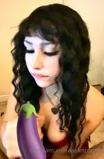 violetcorpse Nahé Úniky OnlyFans Fotka 1
