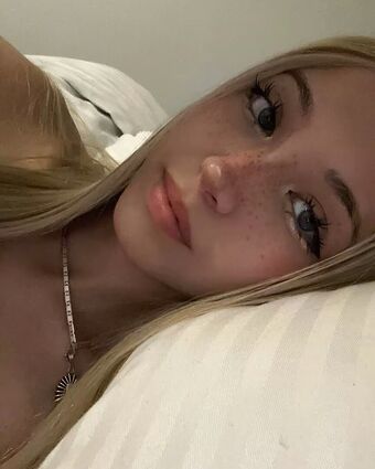 warmdinner Nahé Úniky OnlyFans Fotka 57