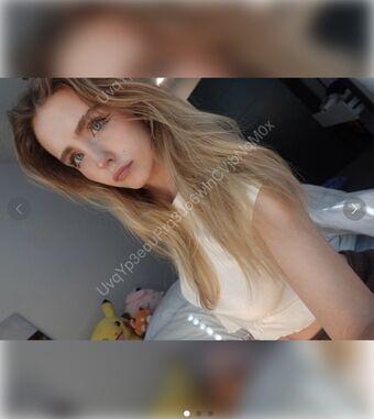weetch Nahé Úniky OnlyFans Fotka 30