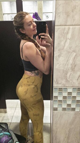 Wild Path Nahé Úniky OnlyFans Fotka 31