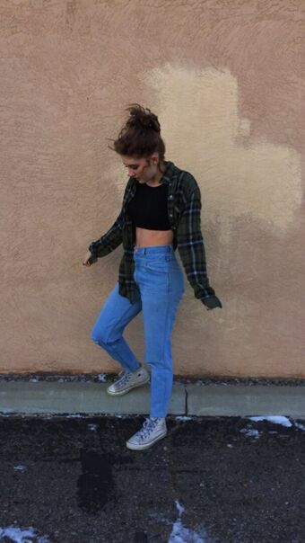 Willow Shields Nahé Úniky OnlyFans Fotka 225