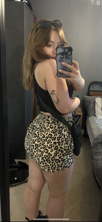 xroox Nahé Úniky OnlyFans Fotka 39