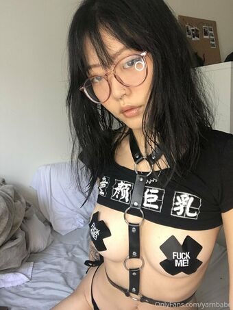Yarnbabe Nahé Úniky OnlyFans Fotka 5