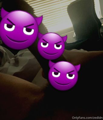 Zedldn Nahé Úniky OnlyFans Fotka 12