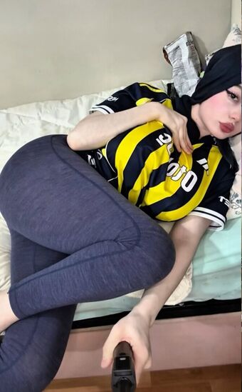 Zelal Nahé Úniky OnlyFans Fotka 91